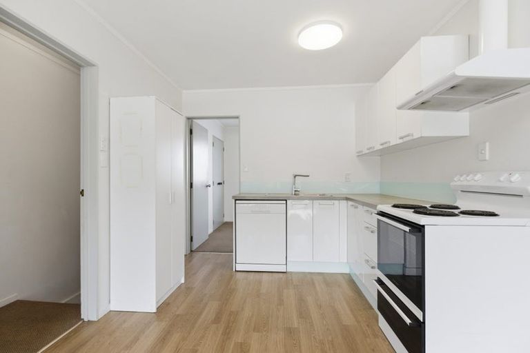Photo of property in 2/57 Tawa Street, Mount Maunganui, 3116