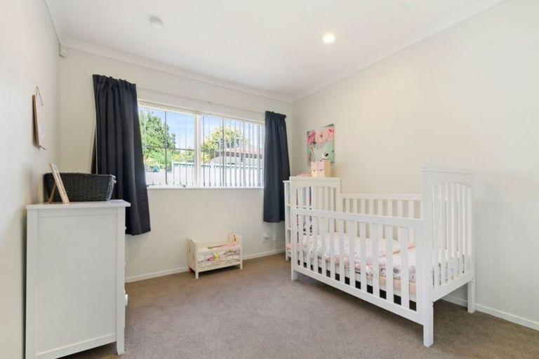 Photo of property in 121a Old Wairoa Road, Papakura, 2110