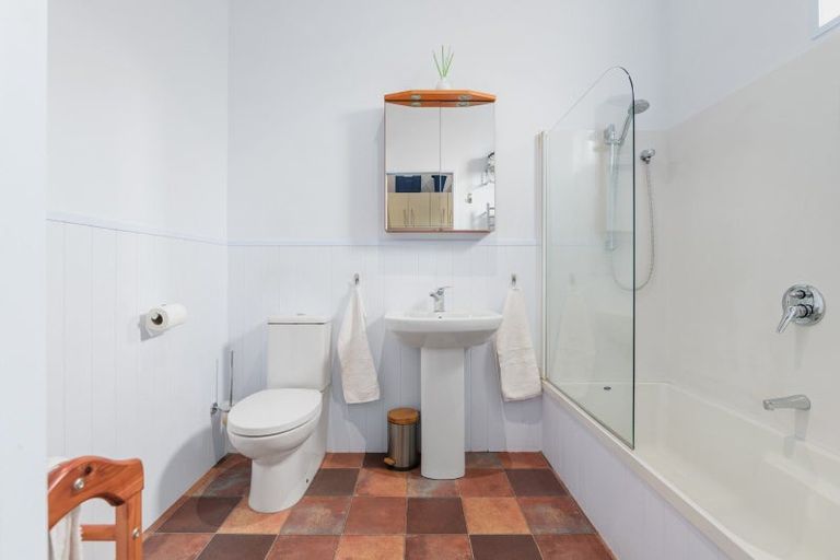 Photo of property in 6 Thames Street, Claudelands, Hamilton, 3214