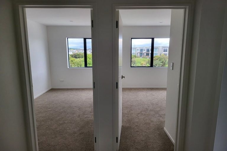 Photo of property in 47a Soaring Bird Drive, Takanini, 2112