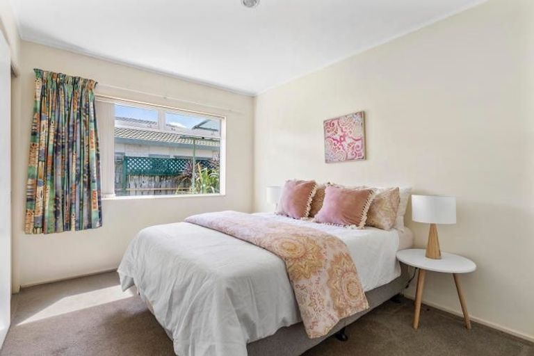 Photo of property in 3/478 Hibiscus Coast Highway, Orewa, 0931