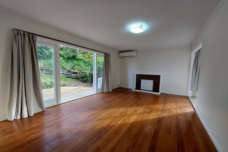 Photo of property in 63 Manuka Road, Bayview, Auckland, 0629