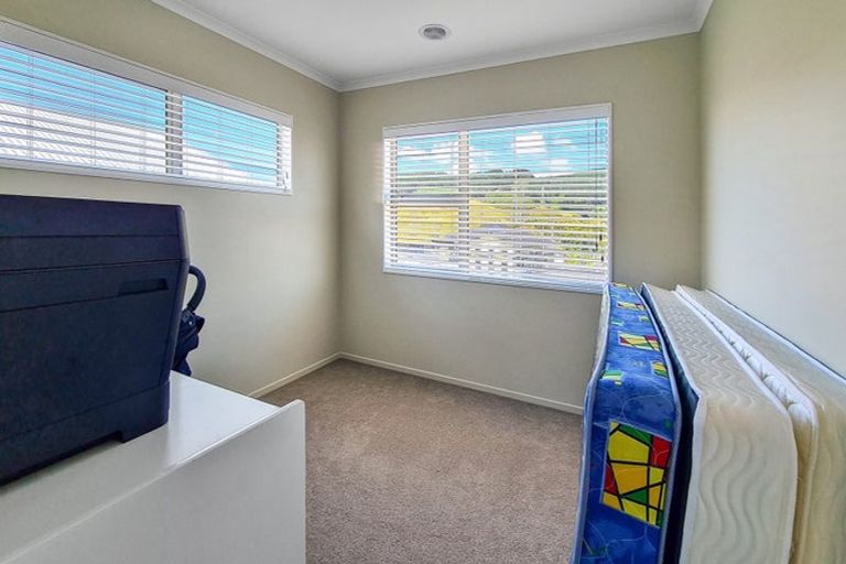 Photo of property in 149 Amesbury Drive, Churton Park, Wellington, 6037