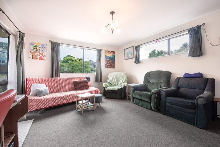 Photo of property in 95 Keegan Drive, Massey, Auckland, 0614