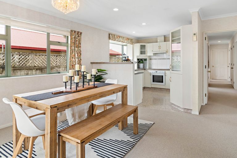 Photo of property in 143 Dixon Street, Masterton, 5810