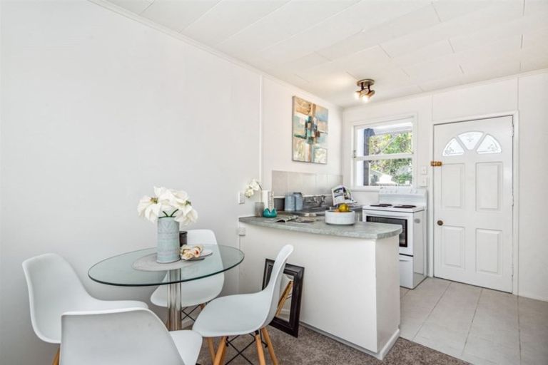 Photo of property in 126 Stredwick Drive, Torbay, Auckland, 0630
