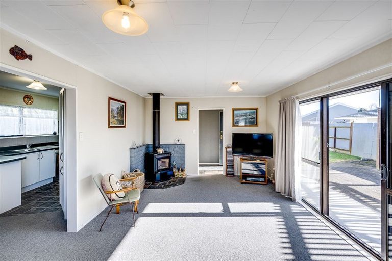 Photo of property in 8 Cardiff Place, Tamatea, Napier, 4112