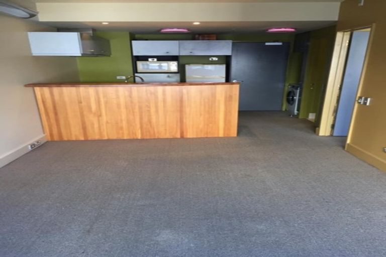 Photo of property in St Pauls Apartments, 88/43u Mulgrave Street, Thorndon, Wellington, 6011