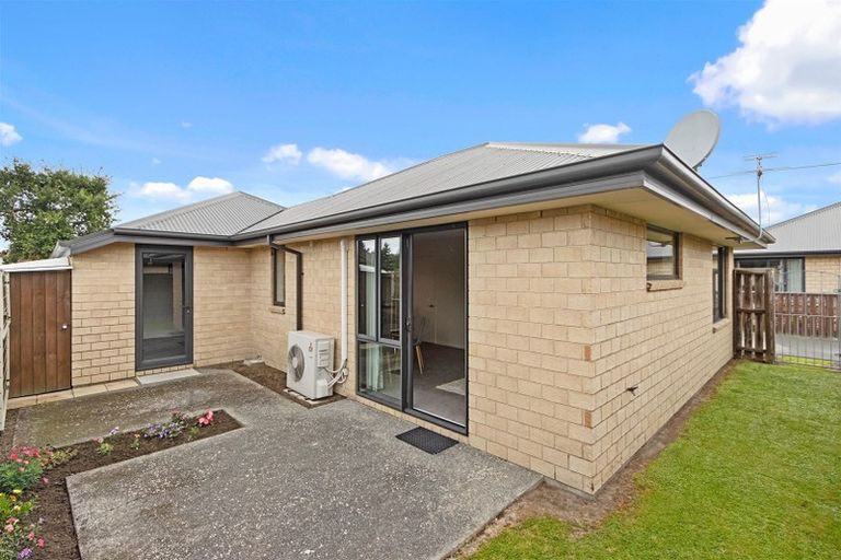 Photo of property in 8 Cris Lodge Courts, Hornby, Christchurch, 8042