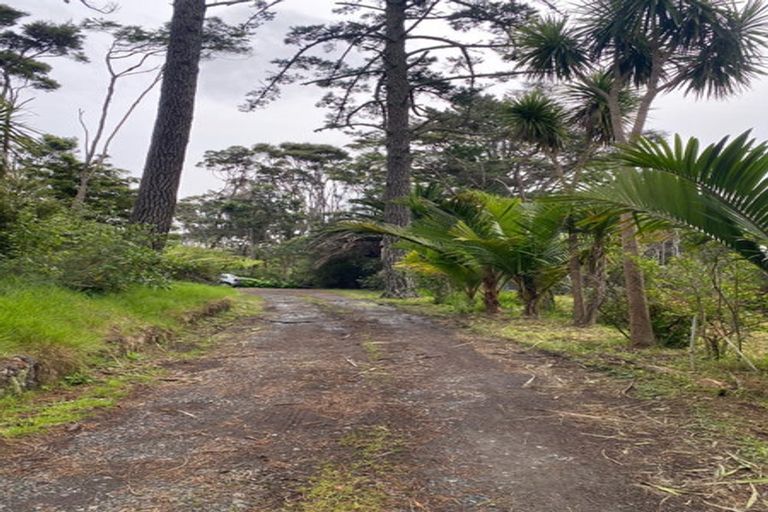 Photo of property in 7 Emily Lane, Greenhithe, Auckland, 0632