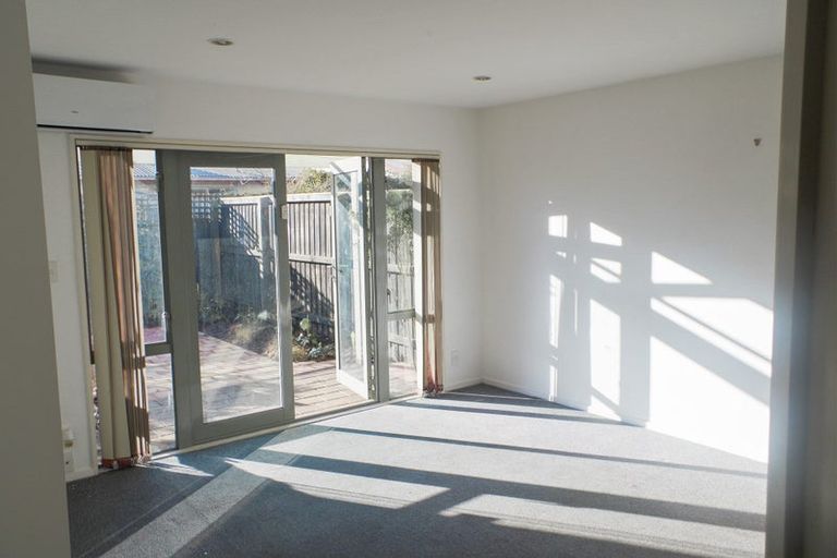 Photo of property in 3/61 Champion Street, Edgeware, Christchurch, 8013