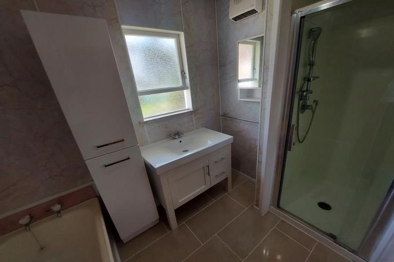 Photo of property in 244 Birkdale Road, Birkdale, Auckland, 0626