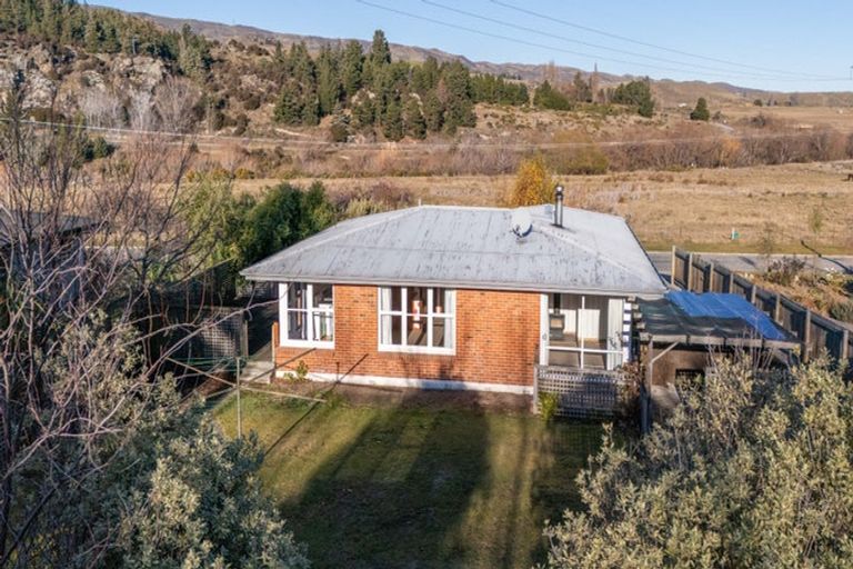 Photo of property in 34 Tamblyn Drive, Lake Roxburgh Village, Roxburgh, 9571
