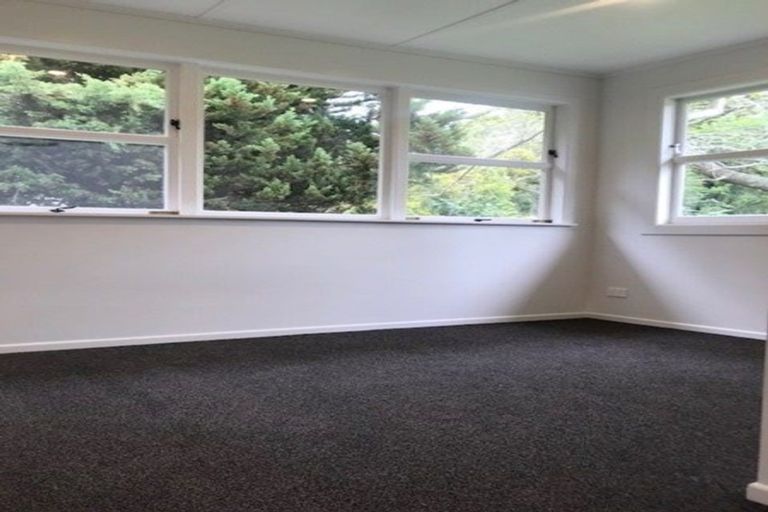 Photo of property in 132 Lancaster Road, Beach Haven, Auckland, 0626