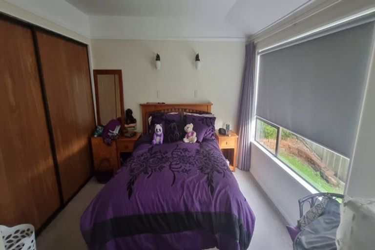Photo of property in 4 Lombardy Place, Whalers Gate, New Plymouth, 4310
