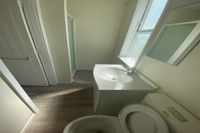 Photo of property in 134 Holly Road, St Albans, Christchurch, 8014