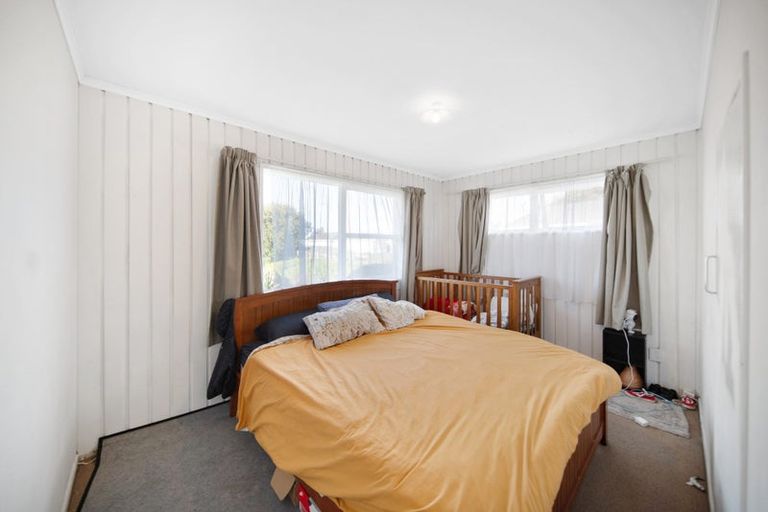 Photo of property in 24 Winsford Street, Manurewa, Auckland, 2102