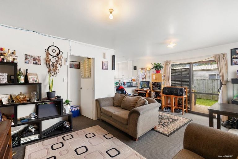 Photo of property in 1/24 Funnell Place, Manurewa, Auckland, 2102