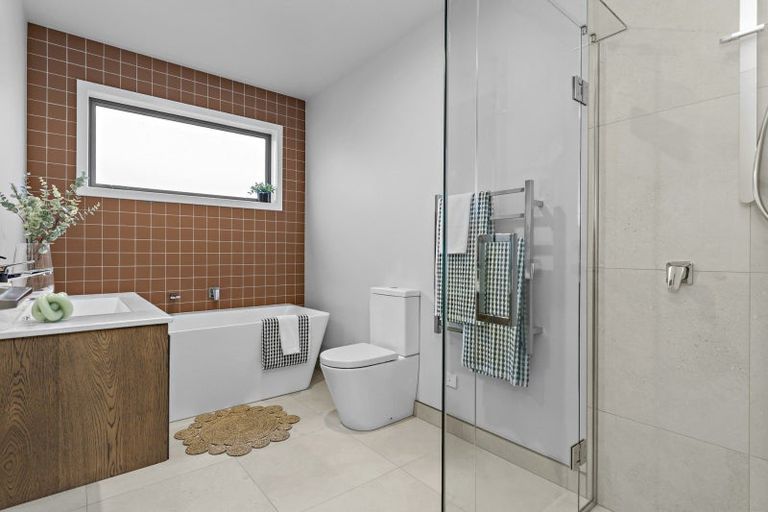 Photo of property in 1 Kenepuru Crescent, Cambridge, 3434