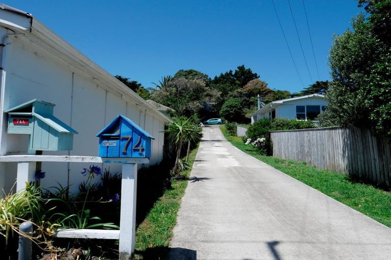 Photo of property in 74 Matai Road, Raumati South, Paraparaumu, 5032