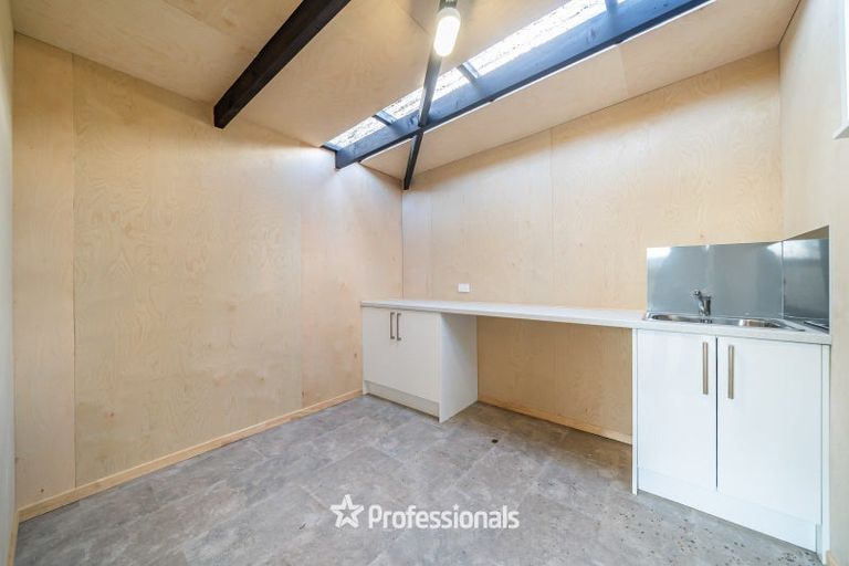 Photo of property in 9a Elizabeth Avenue, Heretaunga, Upper Hutt, 5018