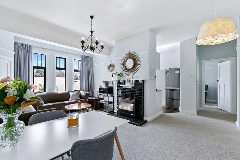 Photo of property in 24u3 Elizabeth Street, Mount Victoria, Wellington, 6011
