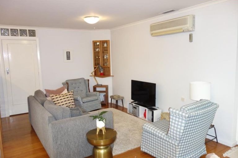 Photo of property in 8 Bennett Street, St Albans, Christchurch, 8052