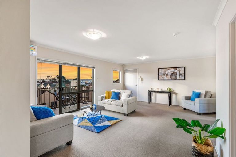 Photo of property in St Claire Village, 180/172 Mcleod Road, Te Atatu South, Auckland, 0610