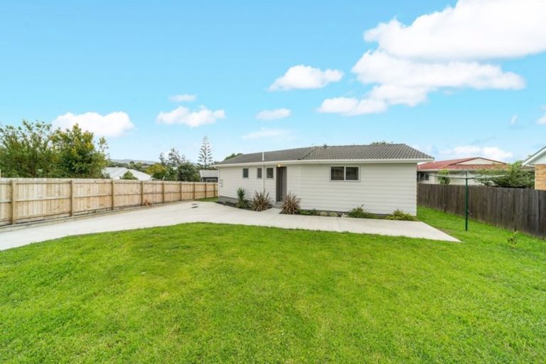 Photo of property in 7a Farwood Drive, Henderson, Auckland, 0612