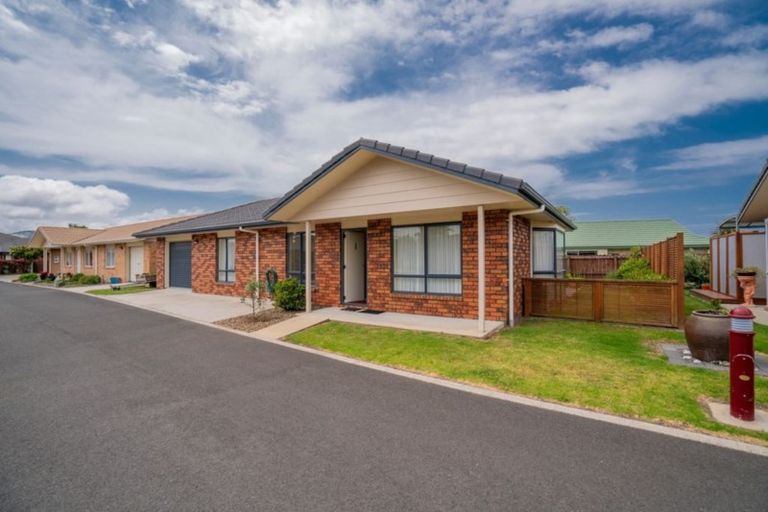 Photo of property in 2 Mayfair Close, Whitianga, 3510