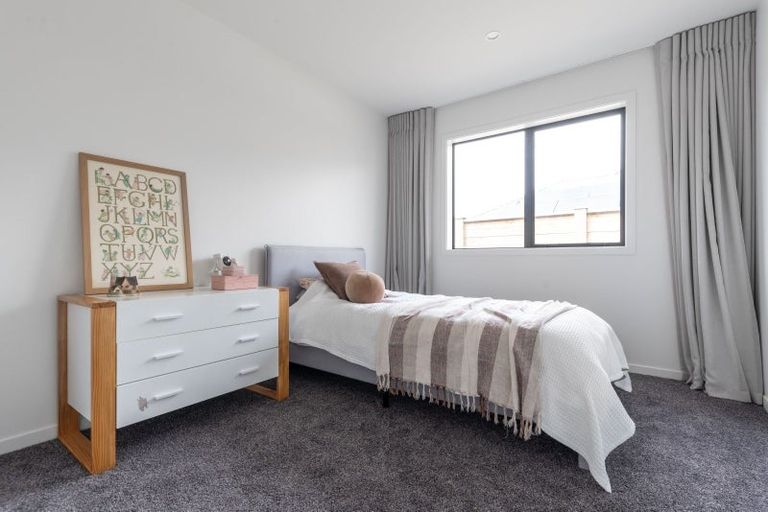 Photo of property in 42 Hugo Shaw Drive, Cambridge, 3434