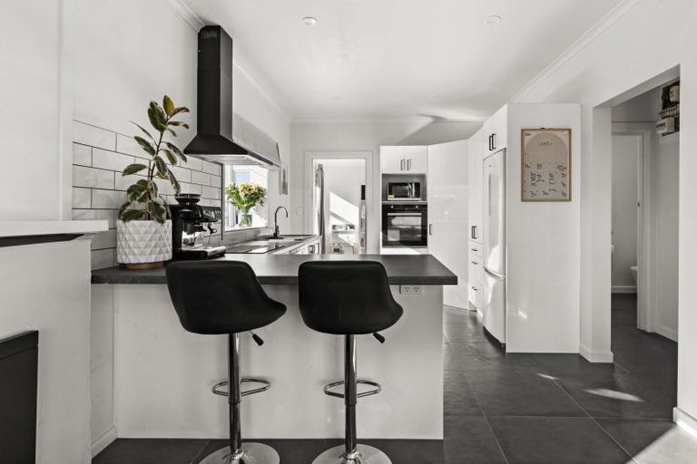 Photo of property in 1004 Garry Street, Raureka, Hastings, 4120