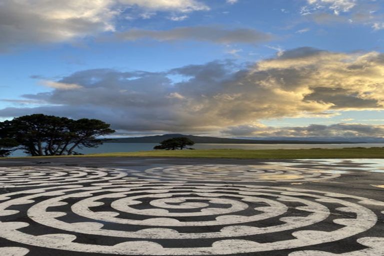 Photo of property in 4 Takarunga Road, Devonport, Auckland, 0624