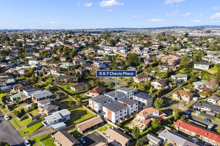 Photo of property in 5/5 Chevis Place, Pakuranga, Auckland, 2010