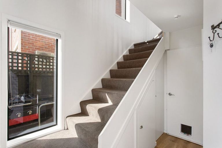 Photo of property in 2/166 Salisbury Street, Christchurch Central, Christchurch, 8013