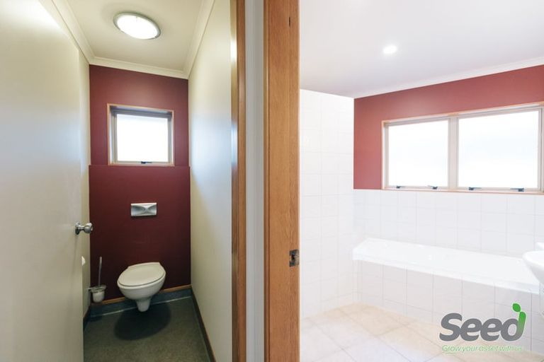 Photo of property in 12 Vermont Court, Huntington, Hamilton, 3210