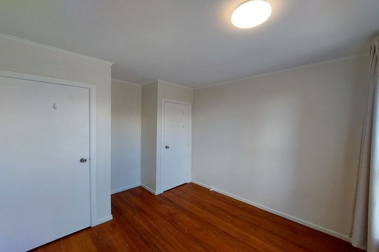 Photo of property in 63 Manuka Road, Bayview, Auckland, 0629