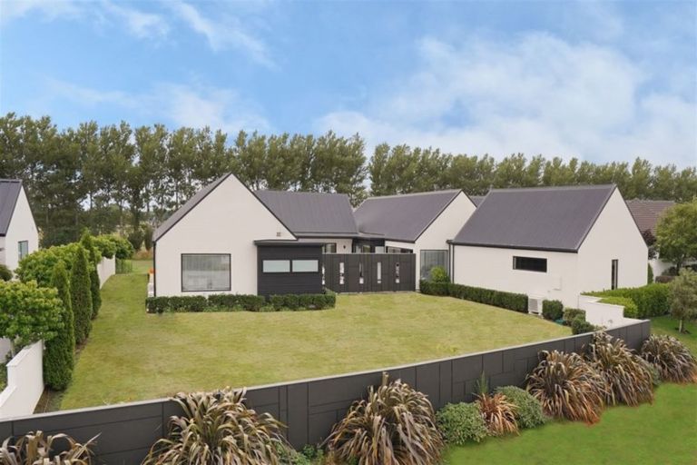 Photo of property in 8 Kaikainui Lane, Northwood, Christchurch, 8051