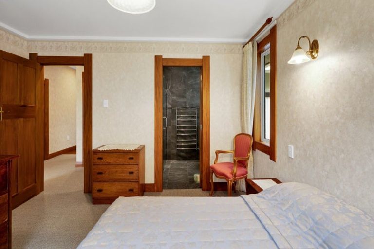 Photo of property in 49 Waihi Road, Hawera, 4610