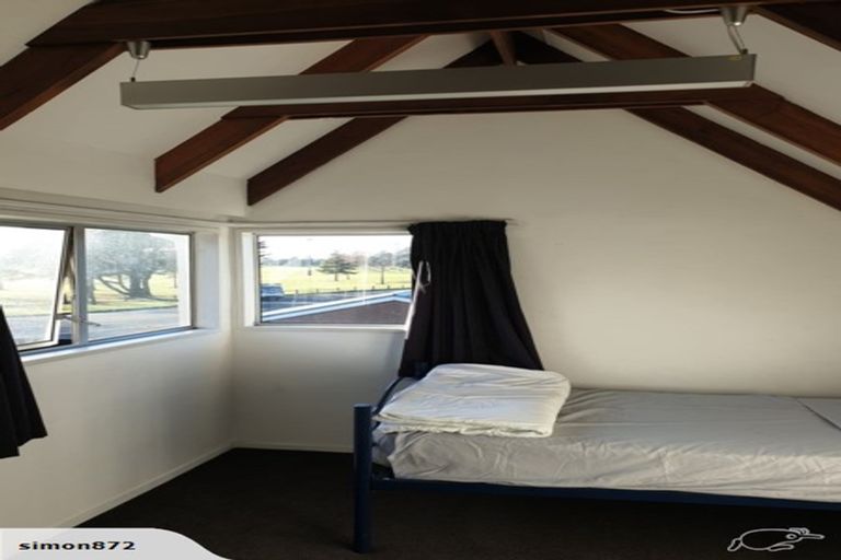 Photo of property in 439 Avonhead Road, Avonhead, Christchurch, 8042
