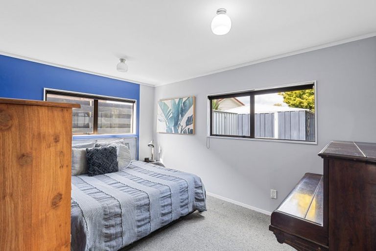 Photo of property in 8 Kings Court, Roslyn, Palmerston North, 4414