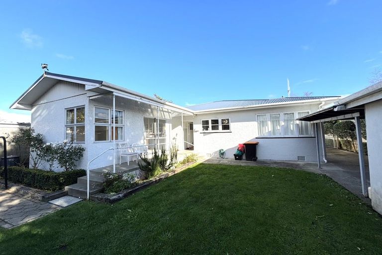Photo of property in 49 Sheffield Street, Awapuni, Palmerston North, 4412