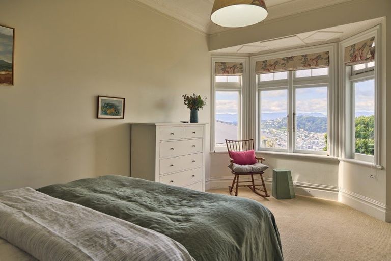 Photo of property in 67 Central Terrace, Kelburn, Wellington, 6012