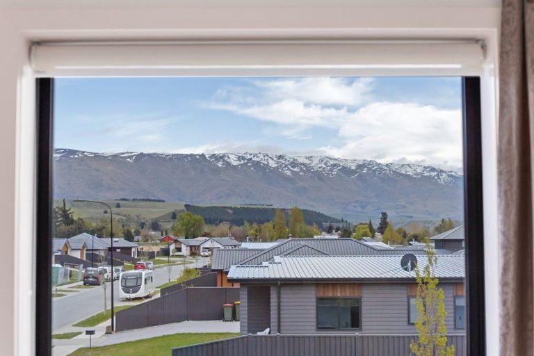 Photo of property in 35 Midlothian Avenue, Cromwell, 9310