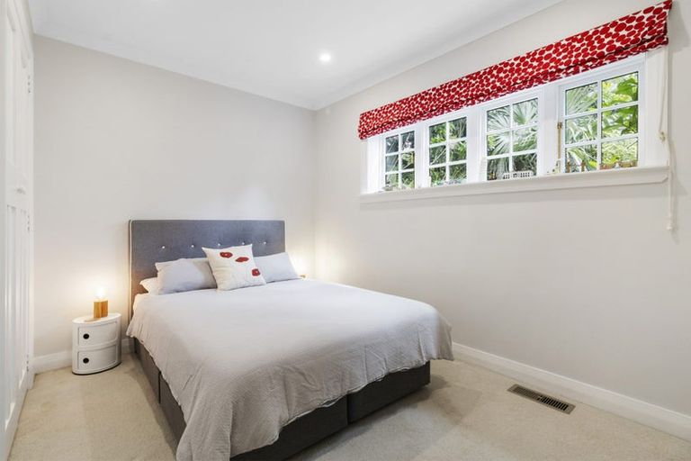 Photo of property in 30 Anne Street, Wadestown, Wellington, 6012