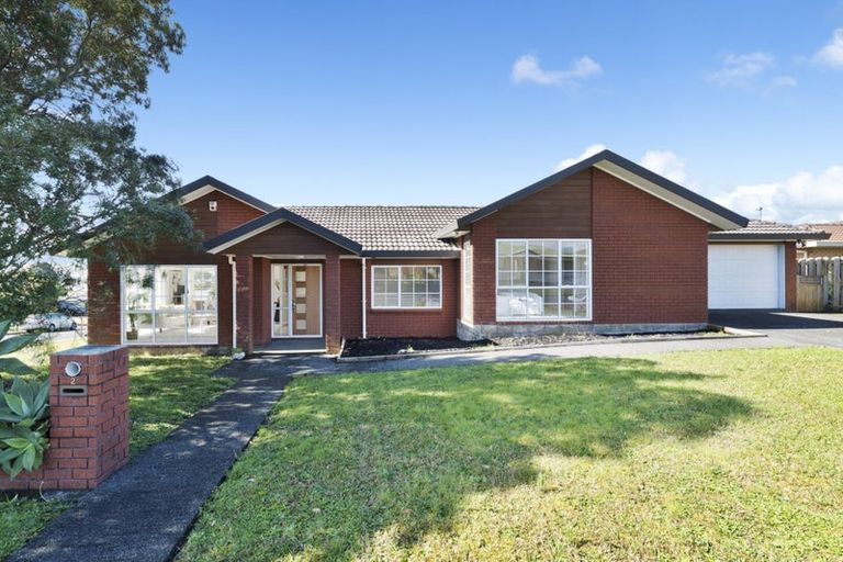 Photo of property in 2 Diana Place, Ranui, Auckland, 0612
