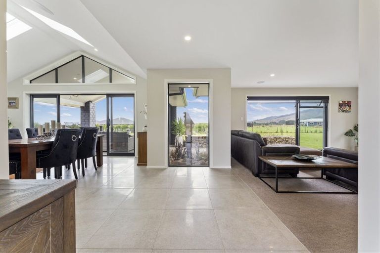 Photo of property in 9 Oriwa Lane, Levin, 5571