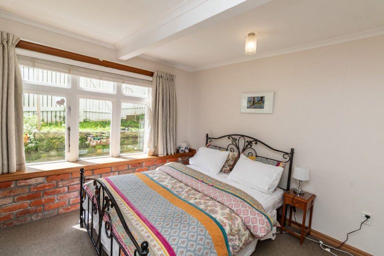 Photo of property in 117 Severn Street, Island Bay, Wellington, 6023