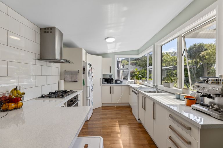 Photo of property in 15 Hugh Street, Sawyers Bay, Port Chalmers, 9023