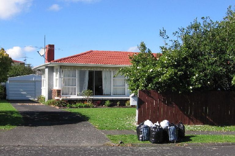 Photo of property in 12 Latham Avenue, Pakuranga, Auckland, 2010